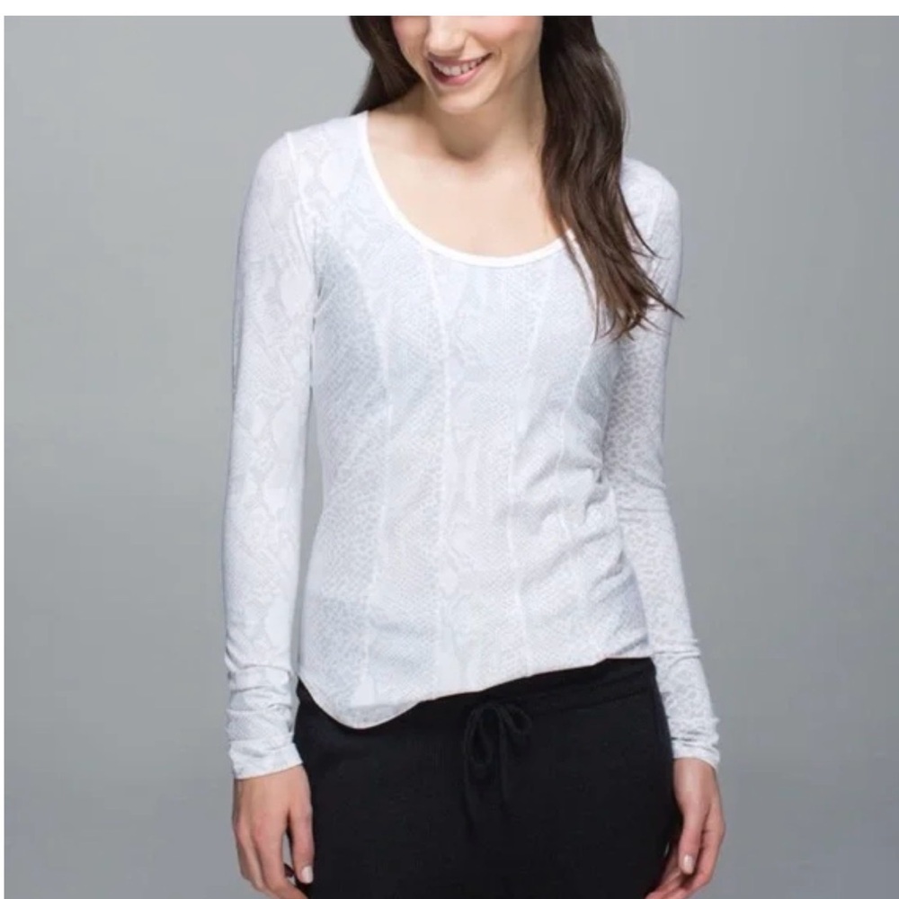 Lululemon Between The Lines Long Sleeve